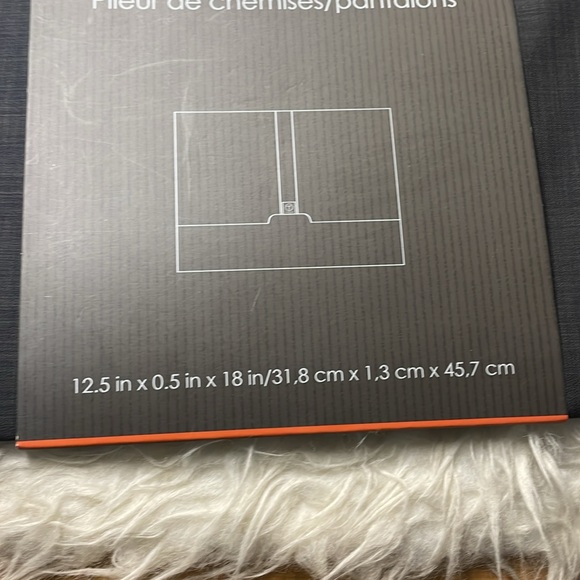 🌺NWT T-tech by TUMI shirt/pants folder 🌺 - Picture 4 of 6